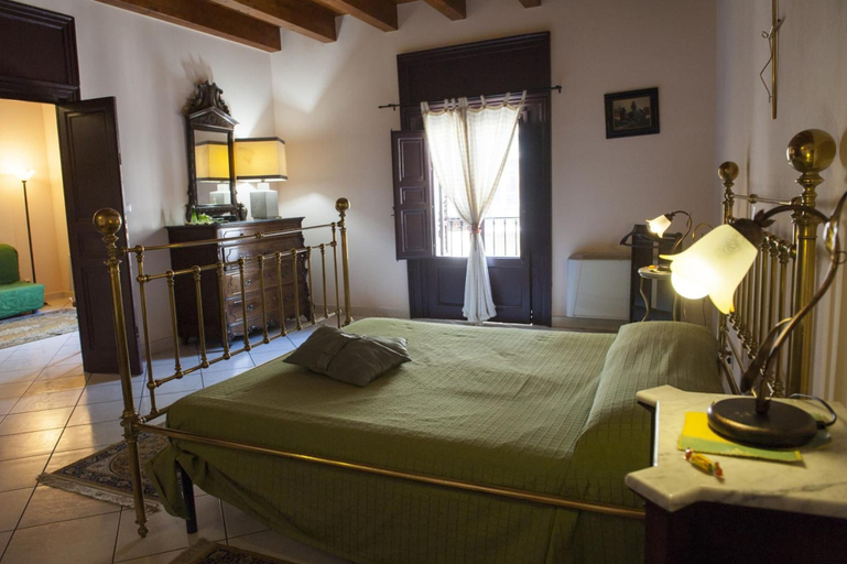 Bedroom 4, Case D'Anna, Trapani