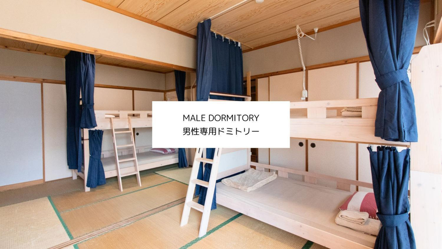 Bedroom 2, All Friends Guest House, Nago