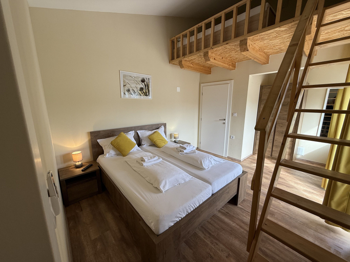Bedroom 3, Max Gastro Beach House, Marina