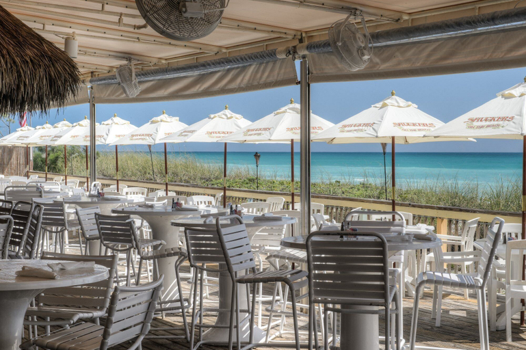 Food & Drinks, 404 On Hutchinson Island, Saint Lucie