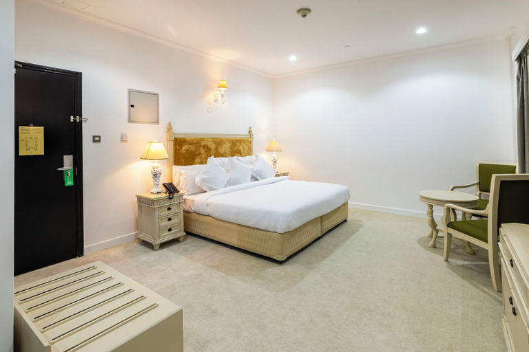 Bedroom 5, Crown Park Hotel, Dubai