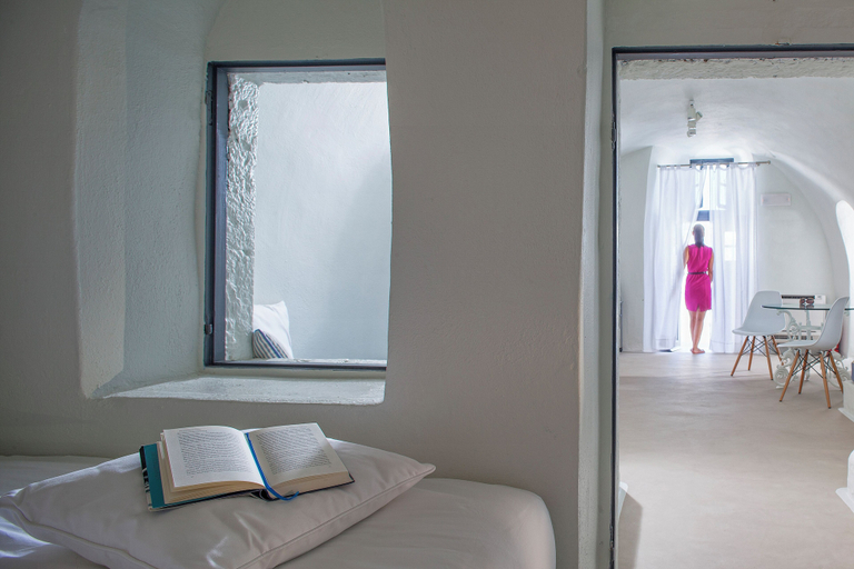 Bedroom 3, On The Rocks Hotel, South Aegean