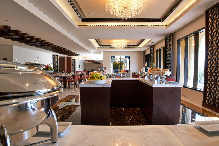 Food & Drinks 5, Carlton Dubai Creek Hotel, Dubai