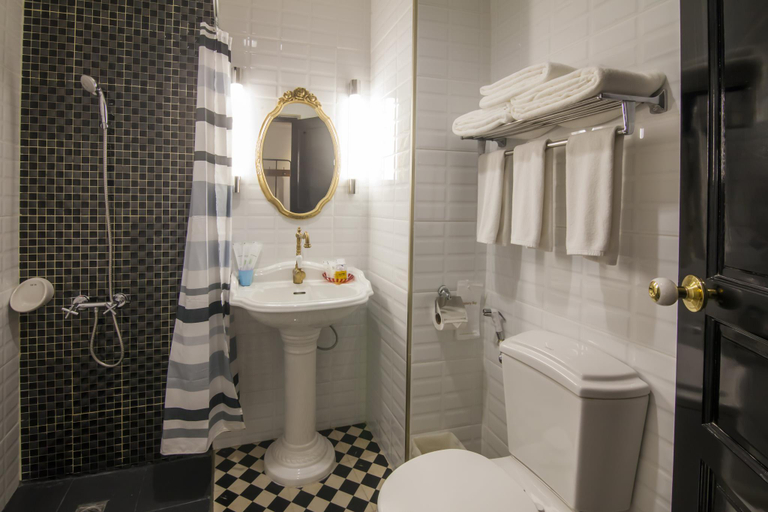 Bathroom 8