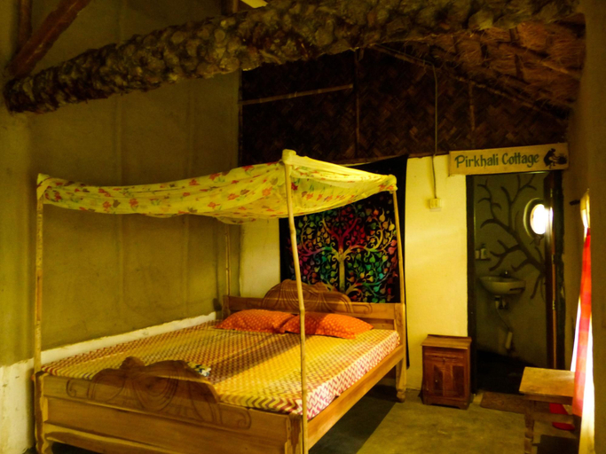 Bedroom 2, Backpackers Eco Village, North 24 Parganas