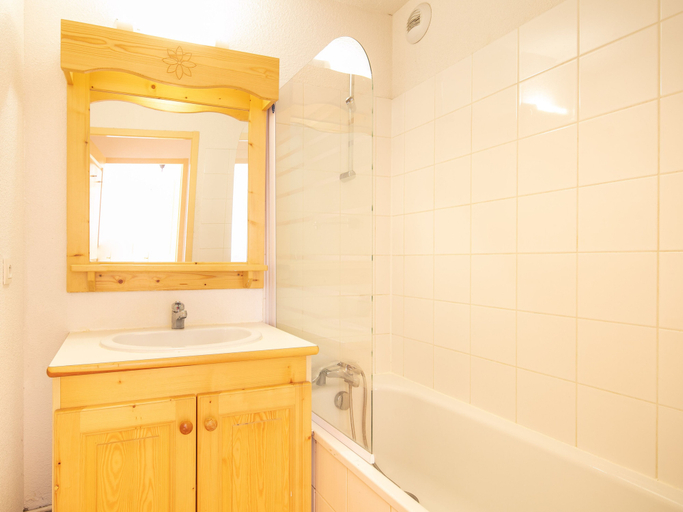 Bathroom 3, Vacancéole - Le Hameau de l'Alpage, Savoie