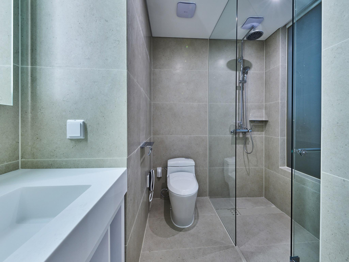Bathroom 5, Naksan Beach Hotel, Yangyang