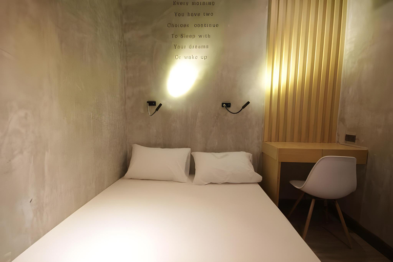 Bedroom 22