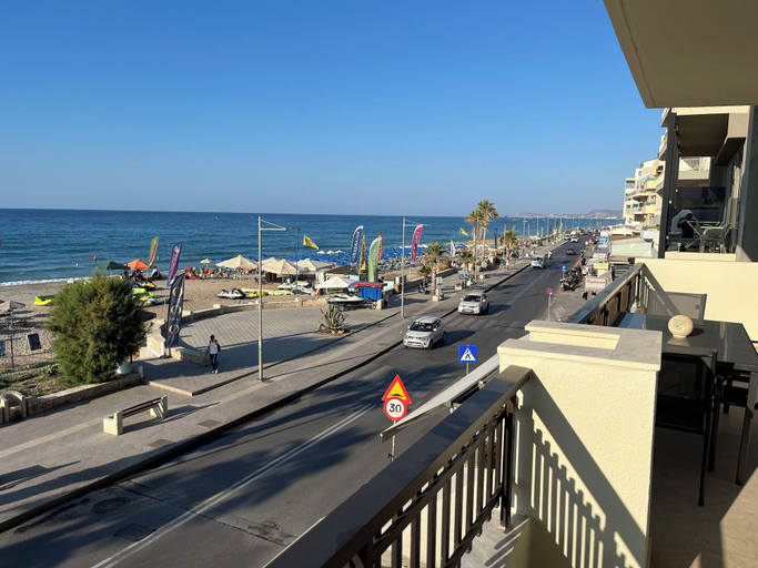 Others 4, Beachfront Paradise, Crete