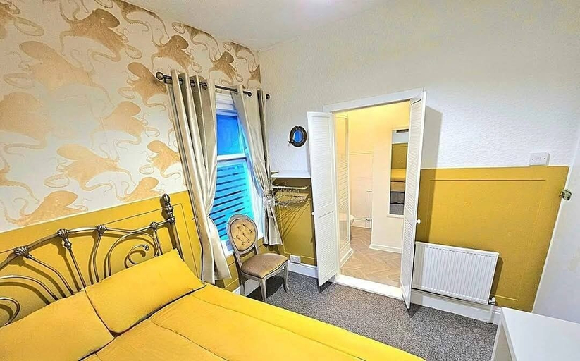 Bedroom 3, Hotel Claytou, Blackpool