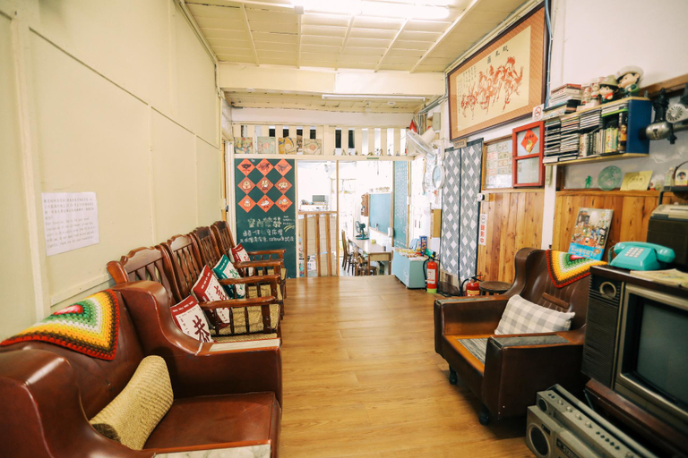 Public Area, No. 79 Backpacker, Kaohsiung
