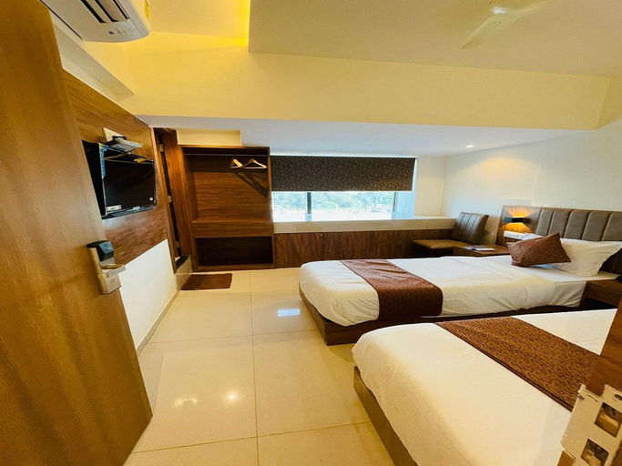 Bedroom 3, Hotel Blackburn, Mumbai Suburban