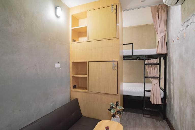 Bedroom 10