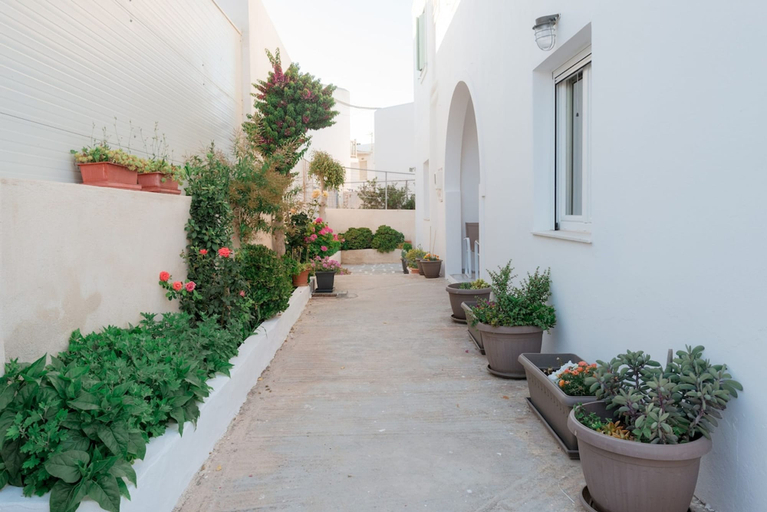Exterior, Naousa Central House Paros, South Aegean