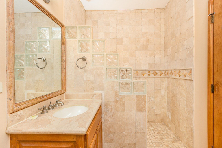 Bathroom 2, Casa Blanca, Puerto Peñasco