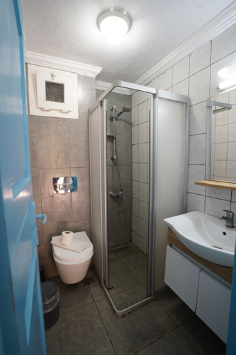 Bathroom 4, Paradise Gumusluk, Bodrum