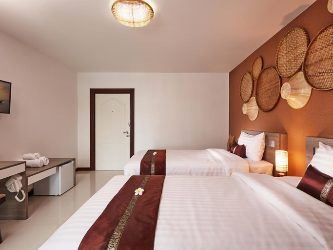 Bedroom 8