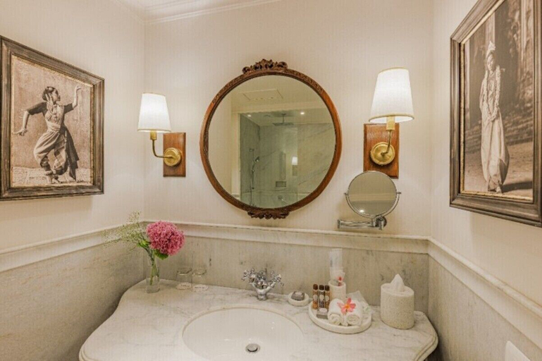 Bathroom 5, Raajkutir - IHCL SeleQtions, North 24 Parganas