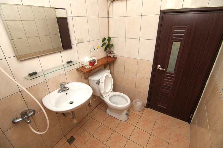 Bathroom 3, Mountain Ocean B & B, Taitung