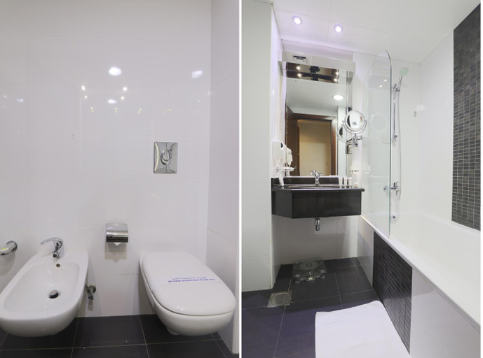 Bathroom 4, Queen Palace Hotel, Abu Dhabi City