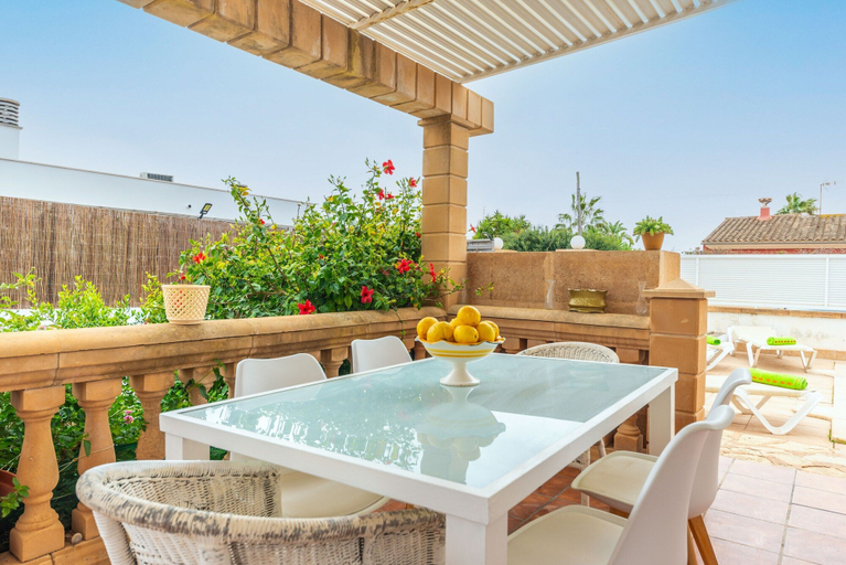 Outdoor dining 3, Casa Martin - Villa With Private Pool. Free Wifi, Baleares
