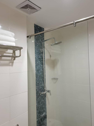 Bathroom, TD CAPITAL HOTEL INANAM, Kota Kinabalu