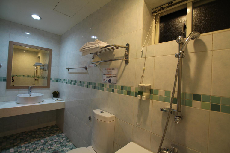 Bathroom 4, Tan shiang Resort Hotel, Nantou