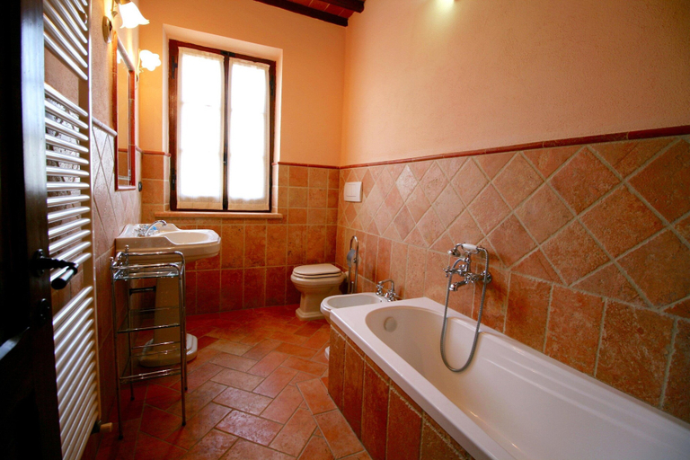 Bathroom 4, Farmhouse in Asciano with Pool BBQ, Siena