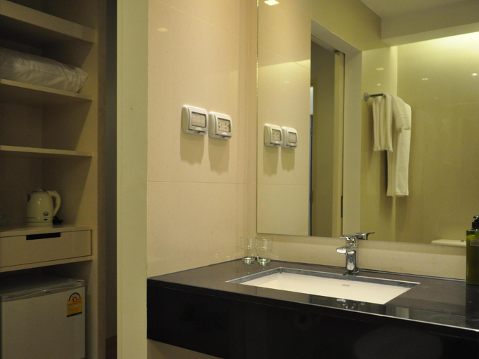 Bathroom 1
