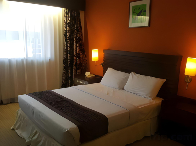 Bedroom 12