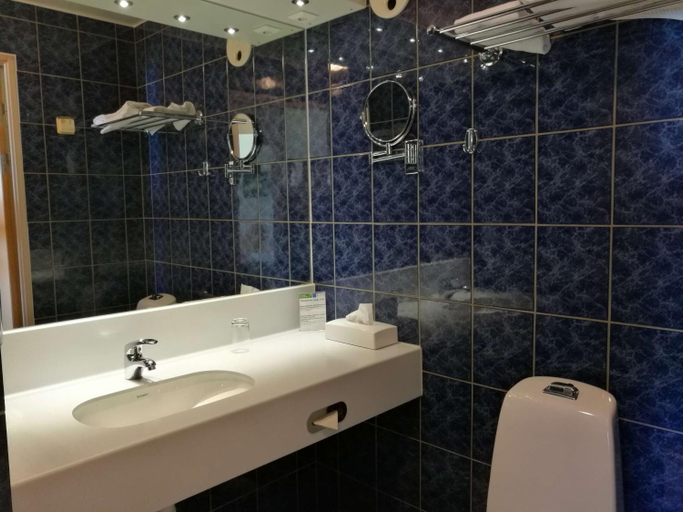 Bathroom 4, Hotell Erikslund, Ängelholm