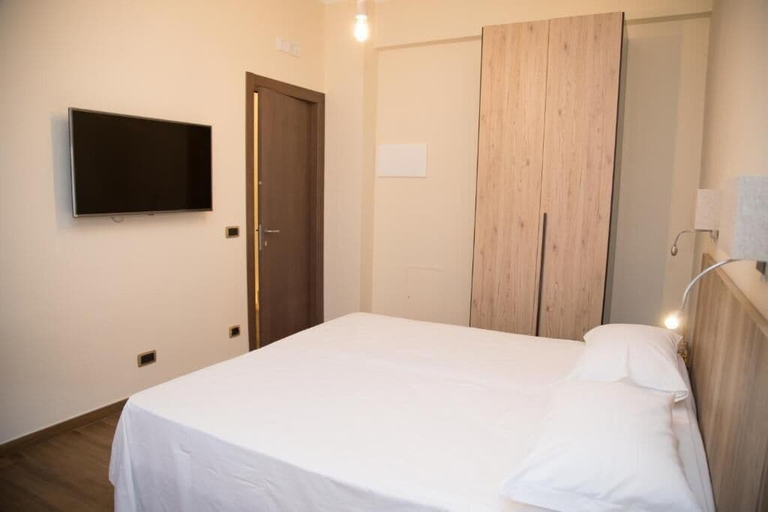 Bedroom 3, JSK Suite, Roma