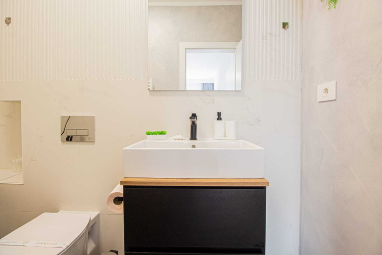 Bathroom 4, MoHost Penthous and MoHost View, Brasov