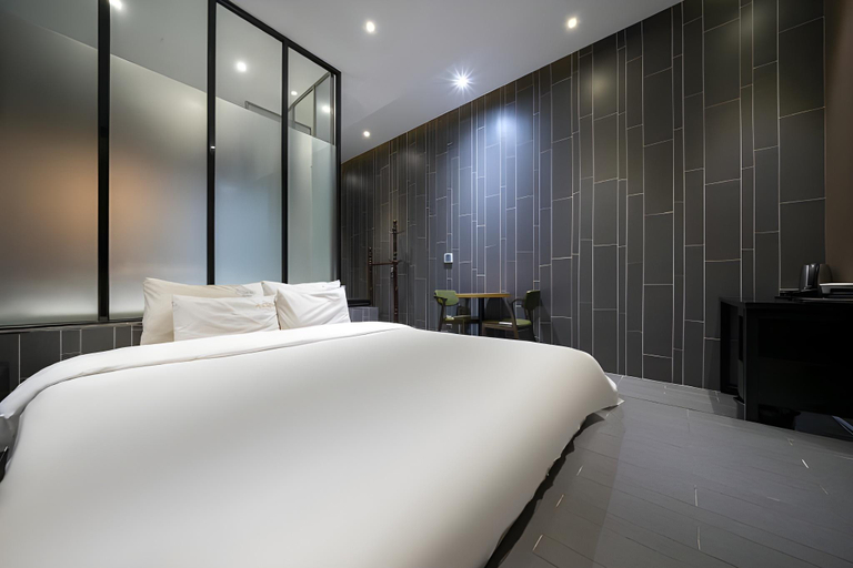 Bedroom 11