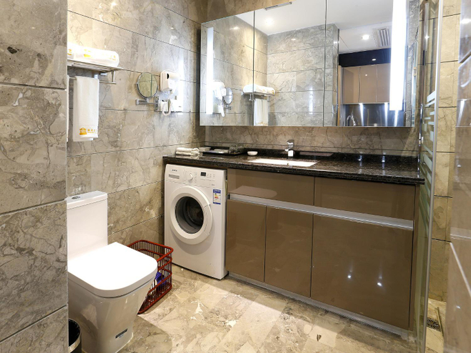 Bathroom 15