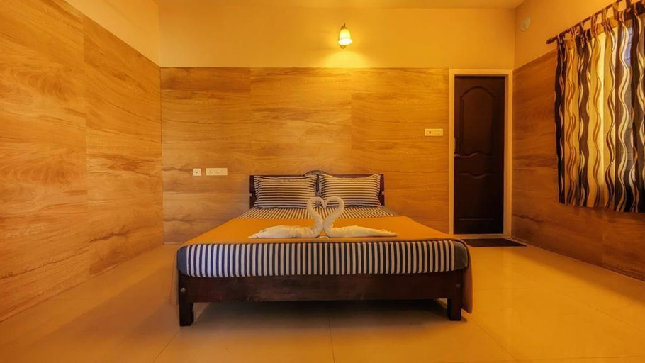 Bedroom 2, Green Palace Resort, Idukki