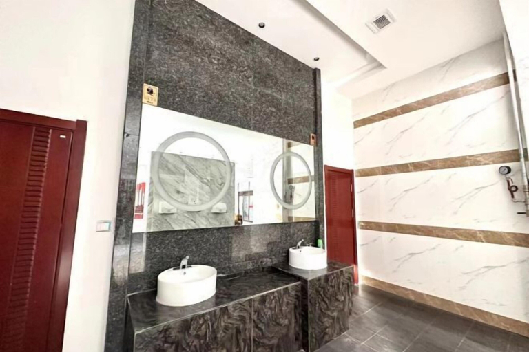 Bathroom 3, Fuyuan Yayue Business Hotel, Jiamusi