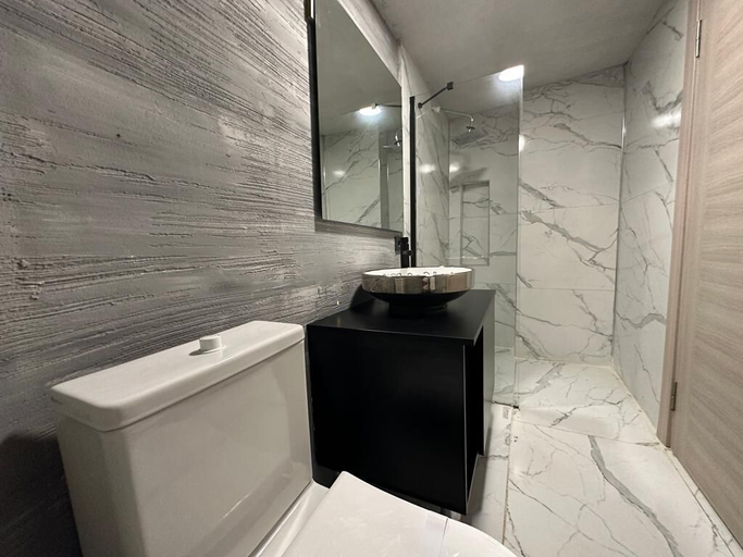 Bathroom 5, Panula Park Hotel, Karşıyaka