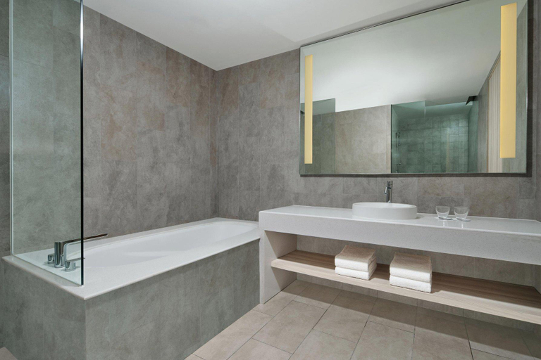 Bathroom 30
