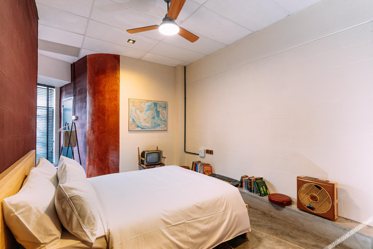 Bedroom 2, Walk-Up To SIAR - Children Not Allowed, Cameron Highlands