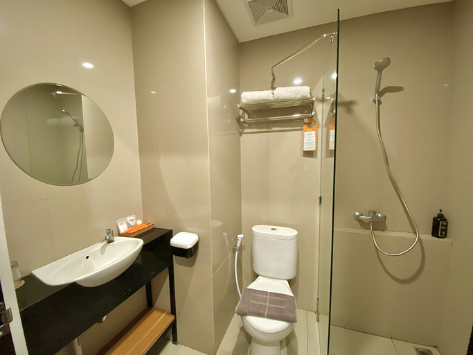 Bedroom 5, Front One Hotel Gombong, Kebumen