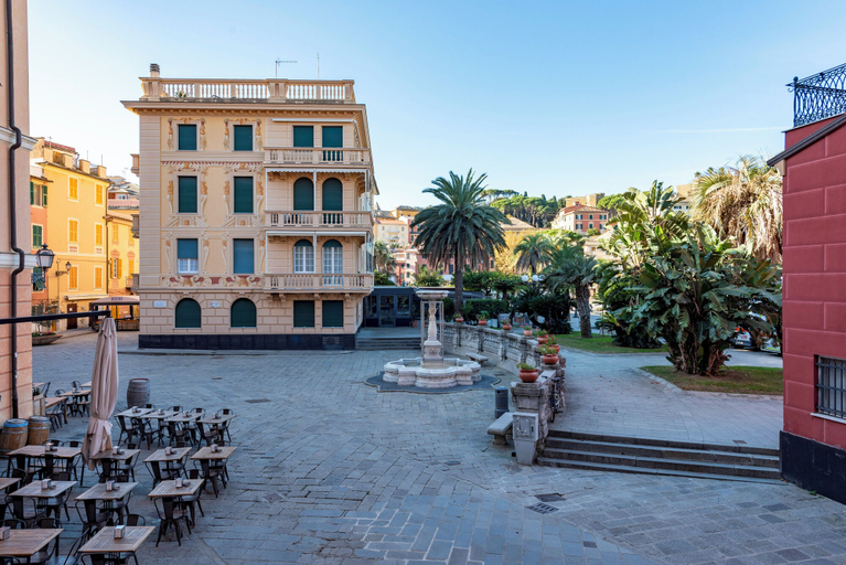 Exterior & Views 2, Bright 2BR flat moments from the beach, Genova