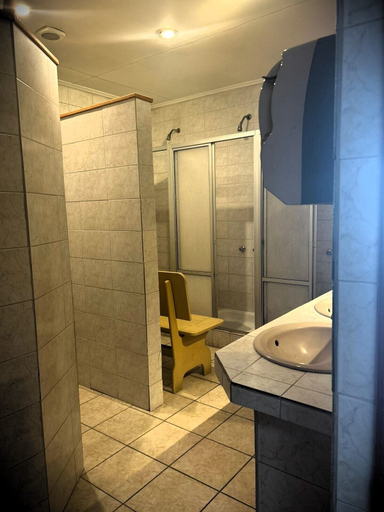 Bathroom 3, Hostal Don Guillermo, Última Esperanza