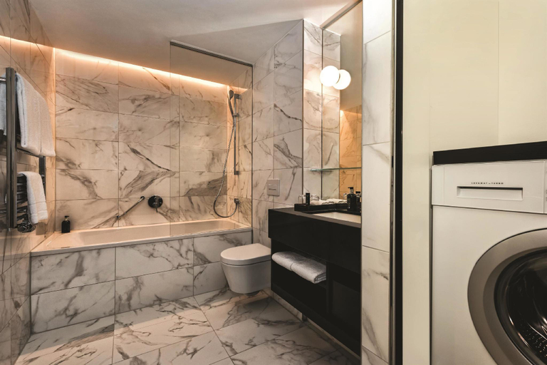 Bathroom 4