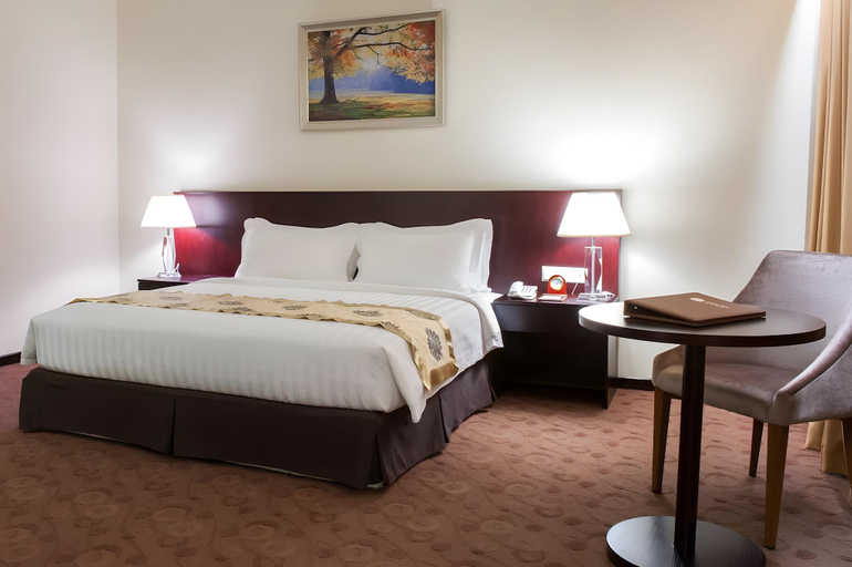 Bedroom 28