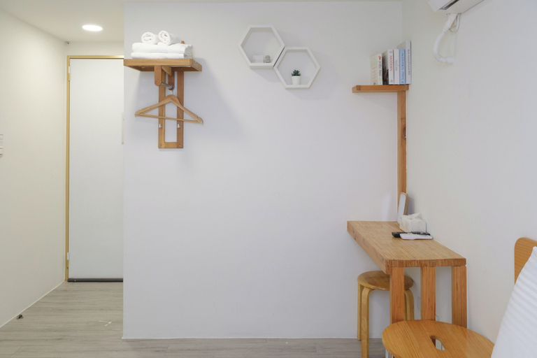 Others 5, See U Apartment , Tainan