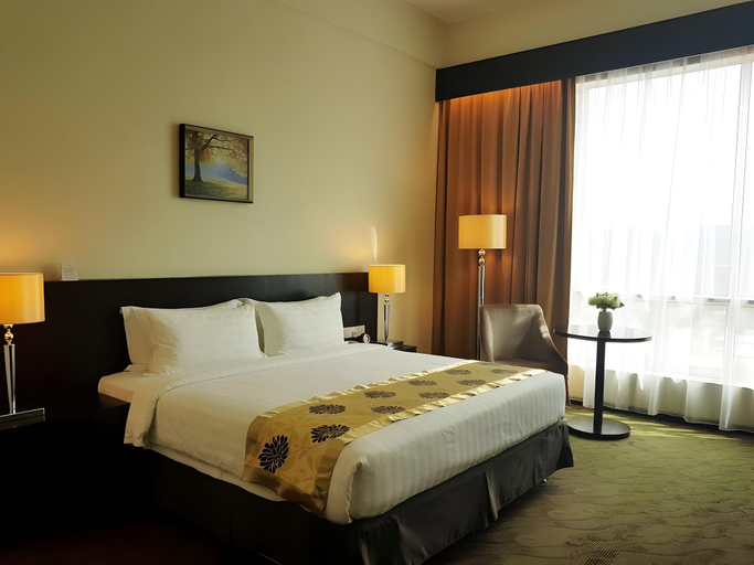 Bedroom 24