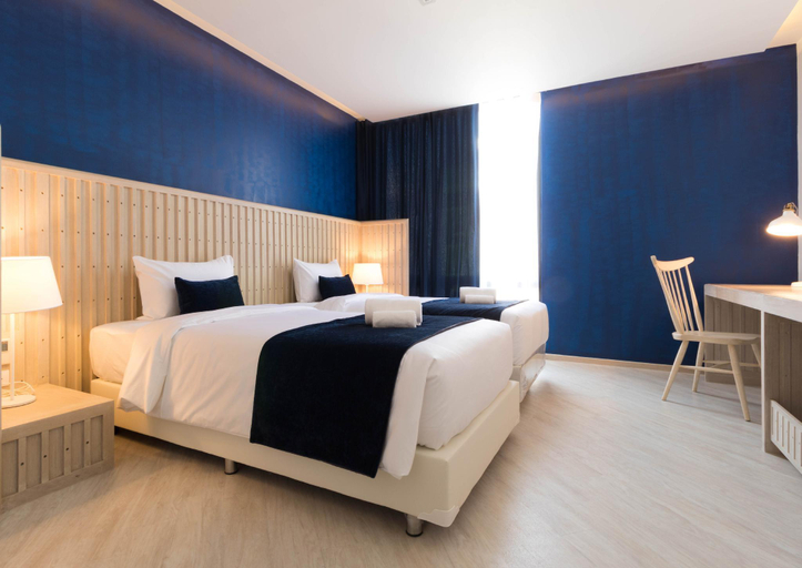 Bedroom 12