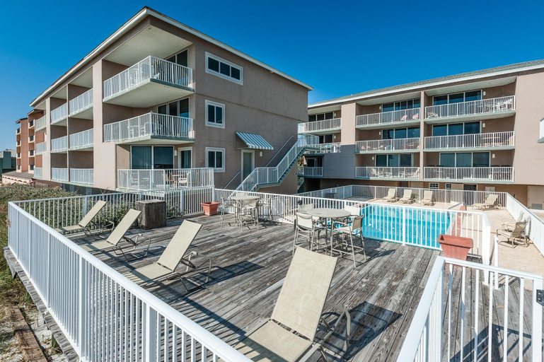 Others 1, Starboard Village 121, Escambia