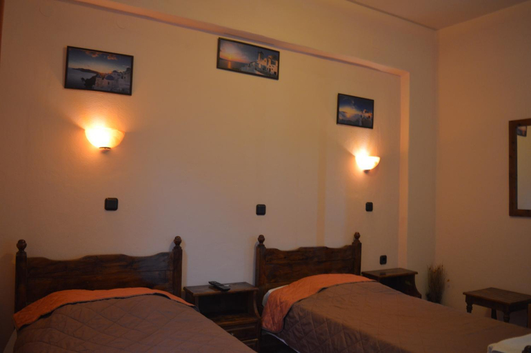 Bedroom, Romantzo, South Aegean